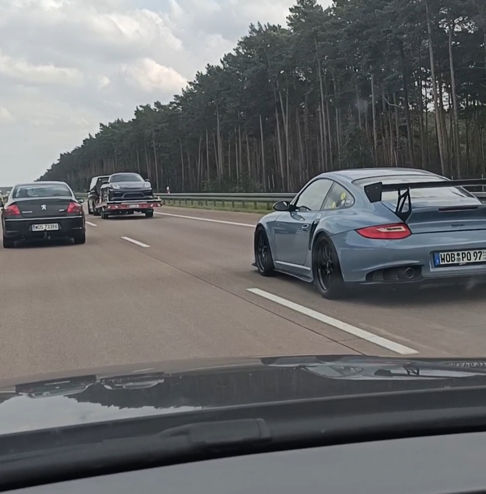 cdf095d4-7731-4ef1-a54a-8a57aa443f0b