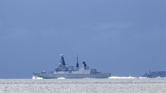 Moskwa ostrzega Londyn: Przepłyńcie jeszcze raz koło Krymu