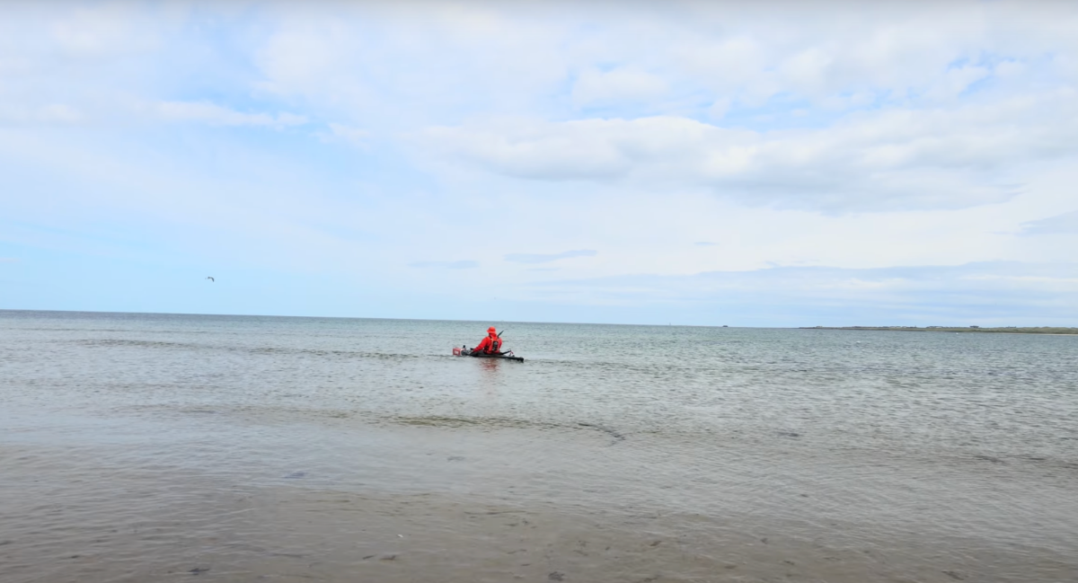 Sebastian Szubski płynie po rekord Guinnessa - FITMADE