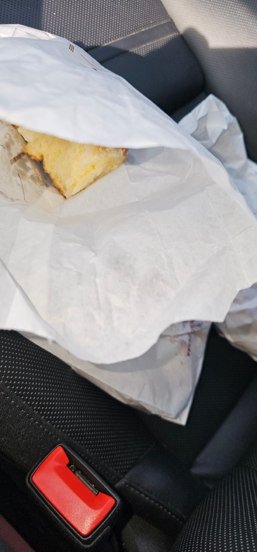 155779b9-9d35-447f-8991-b97a70b2b571