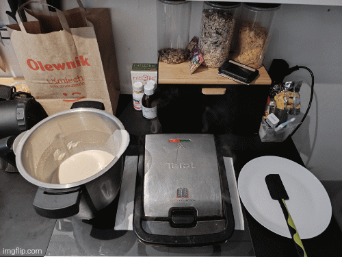 cd9964fe-2cfb-41eb-92a5-bac786cc6a3f