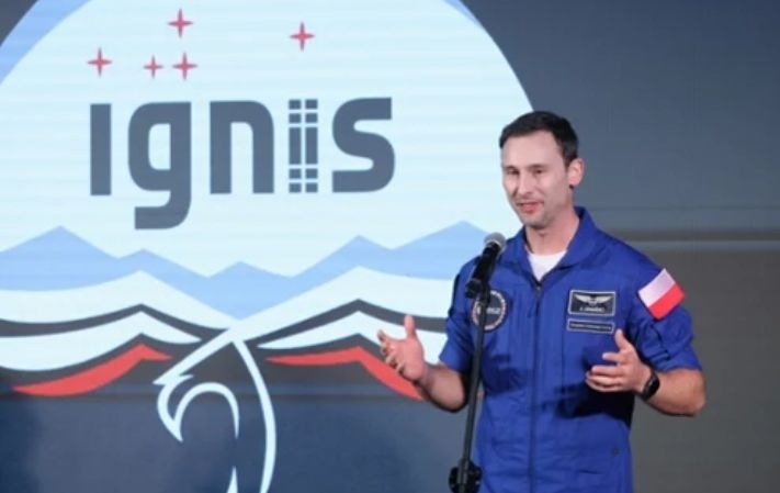 Misja Ignis sięgnęła kosmosu, a sfera organizacyjna dosięgnęła... dna?