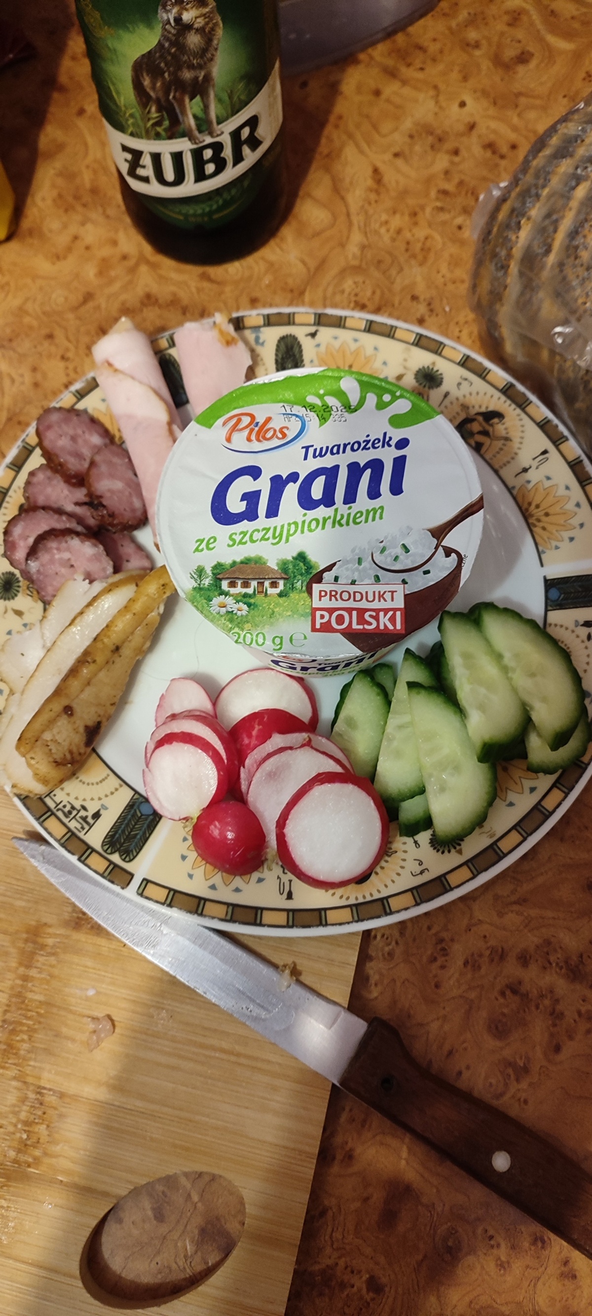 dbb06bfc-6c56-46b9-83a3-e8241440f8d2