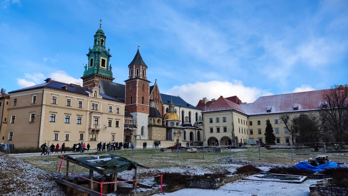 ea0e5448-ffb1-4f6a-b38c-c8e7a642d9a6