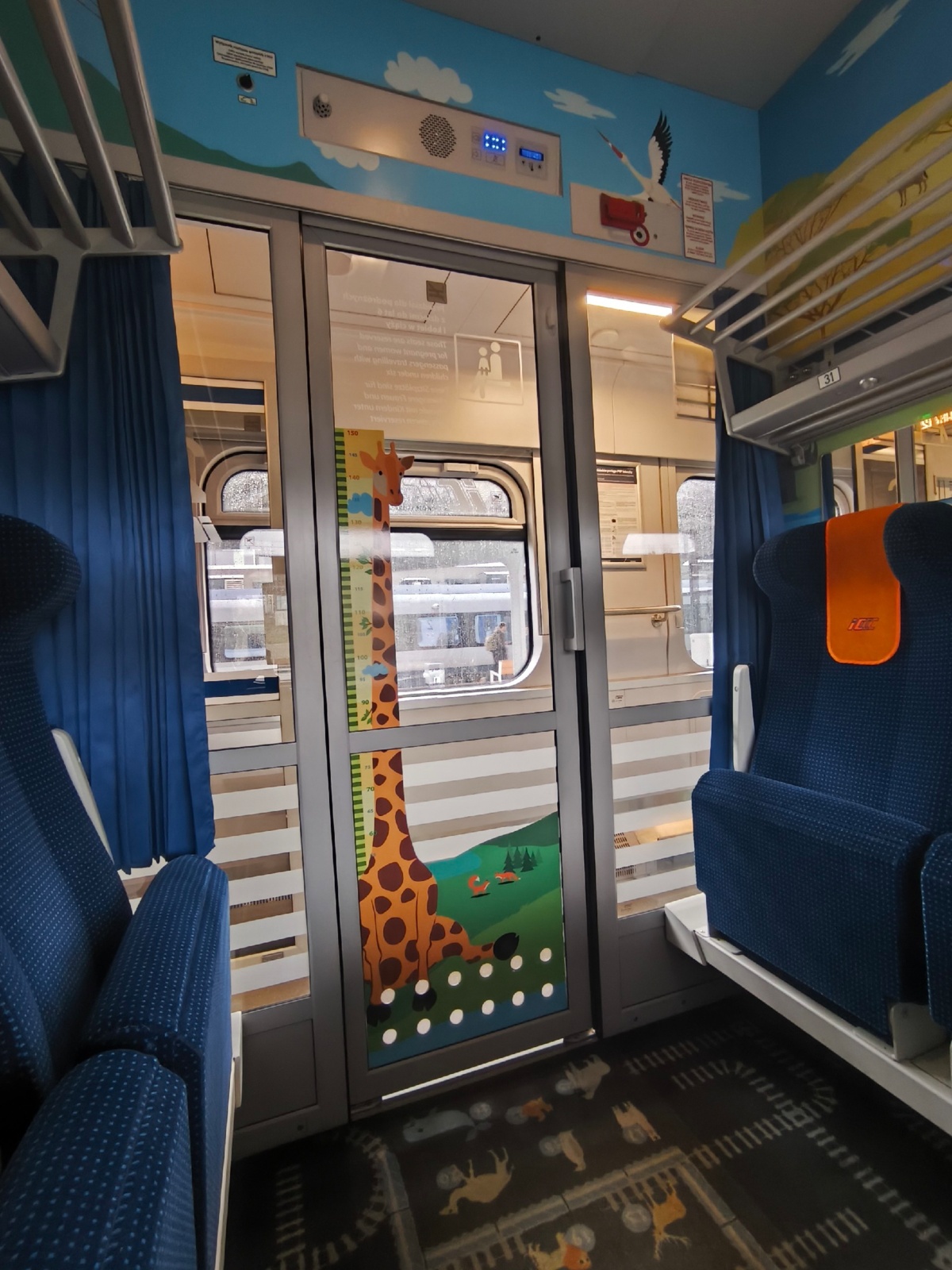 29bc42d2-85bb-4651-b509-e252a912336a