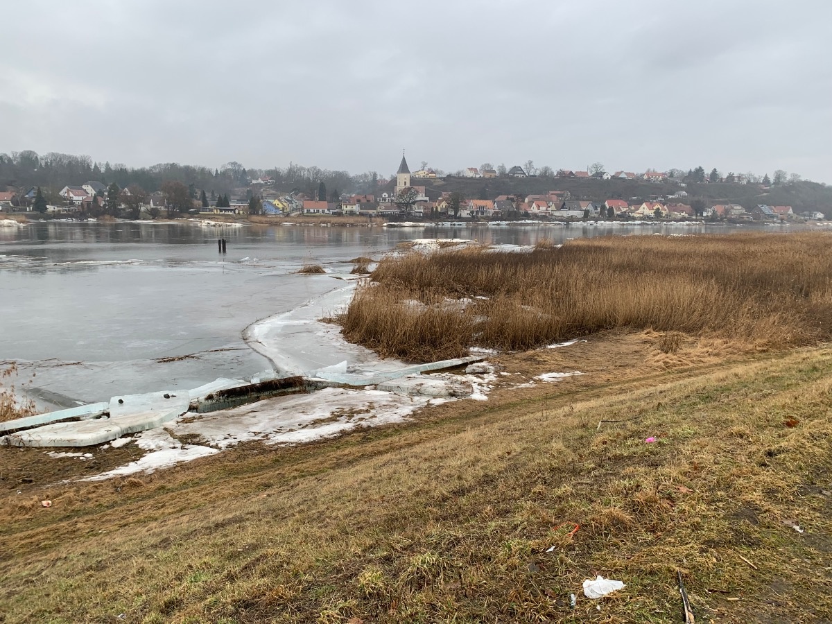 51e6ca44-76a9-41a2-8596-09723f7fbafe