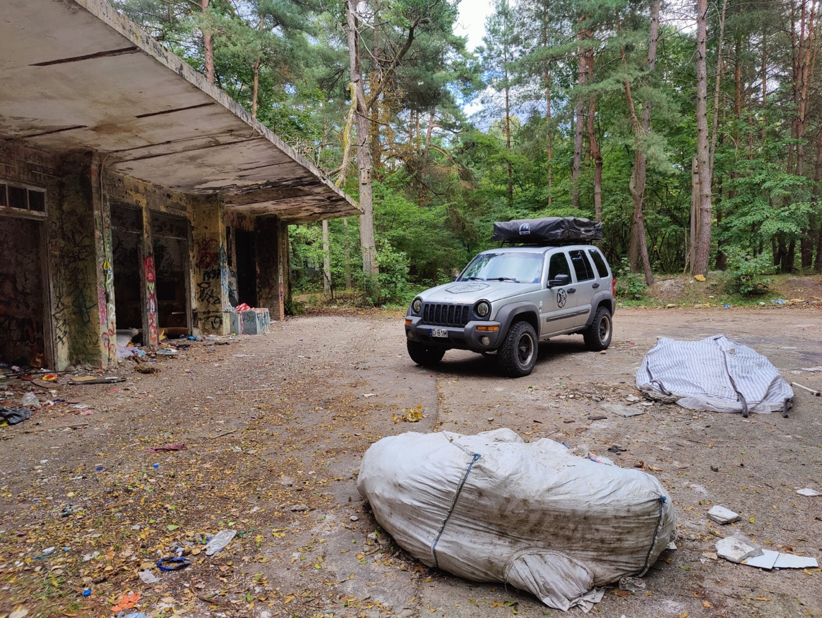 df1b0d1a-64d0-47f6-b0ea-dc9046dbabf1