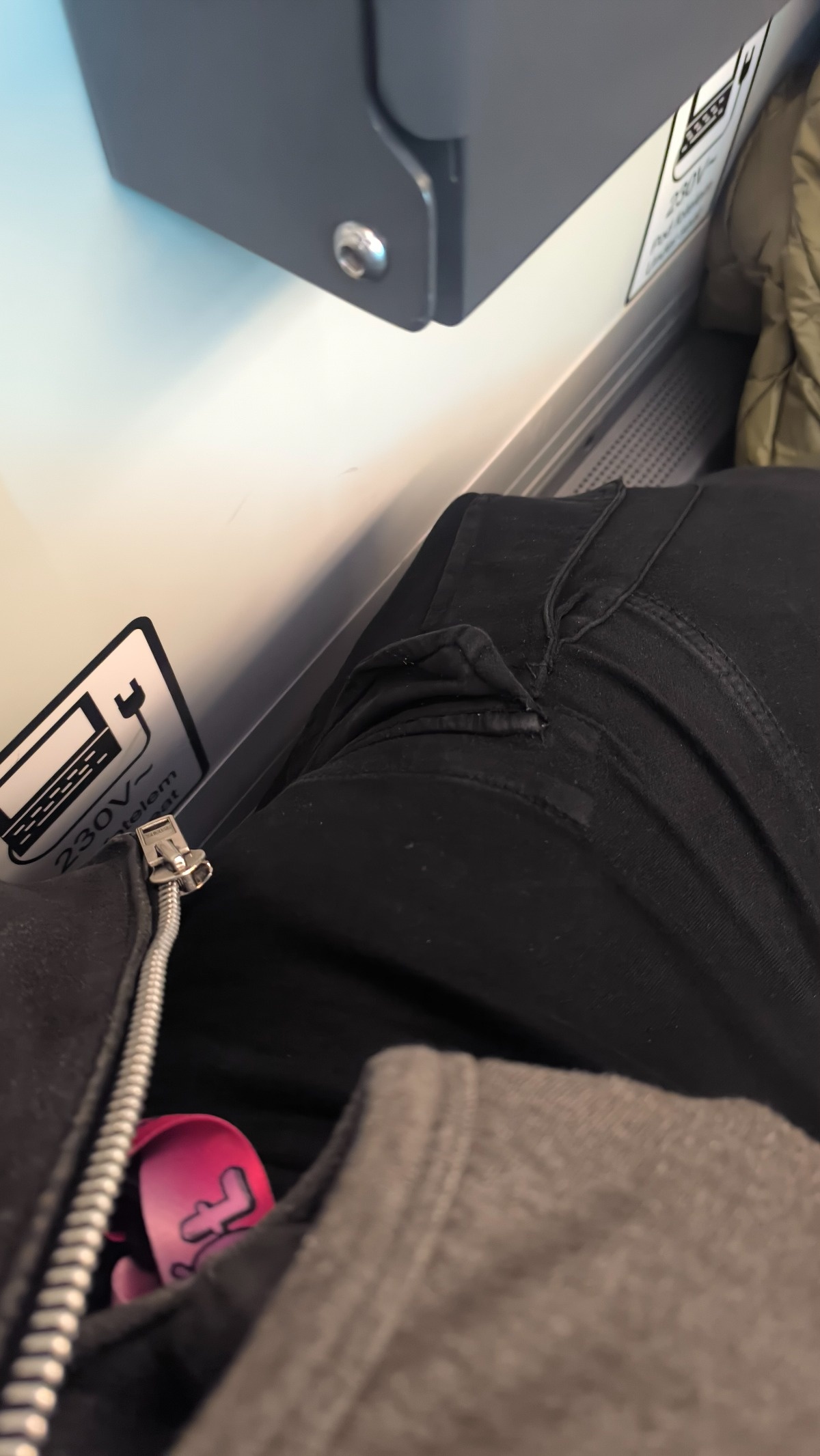 a5f67086-0a89-4e47-9b3a-d6d10b551a1a