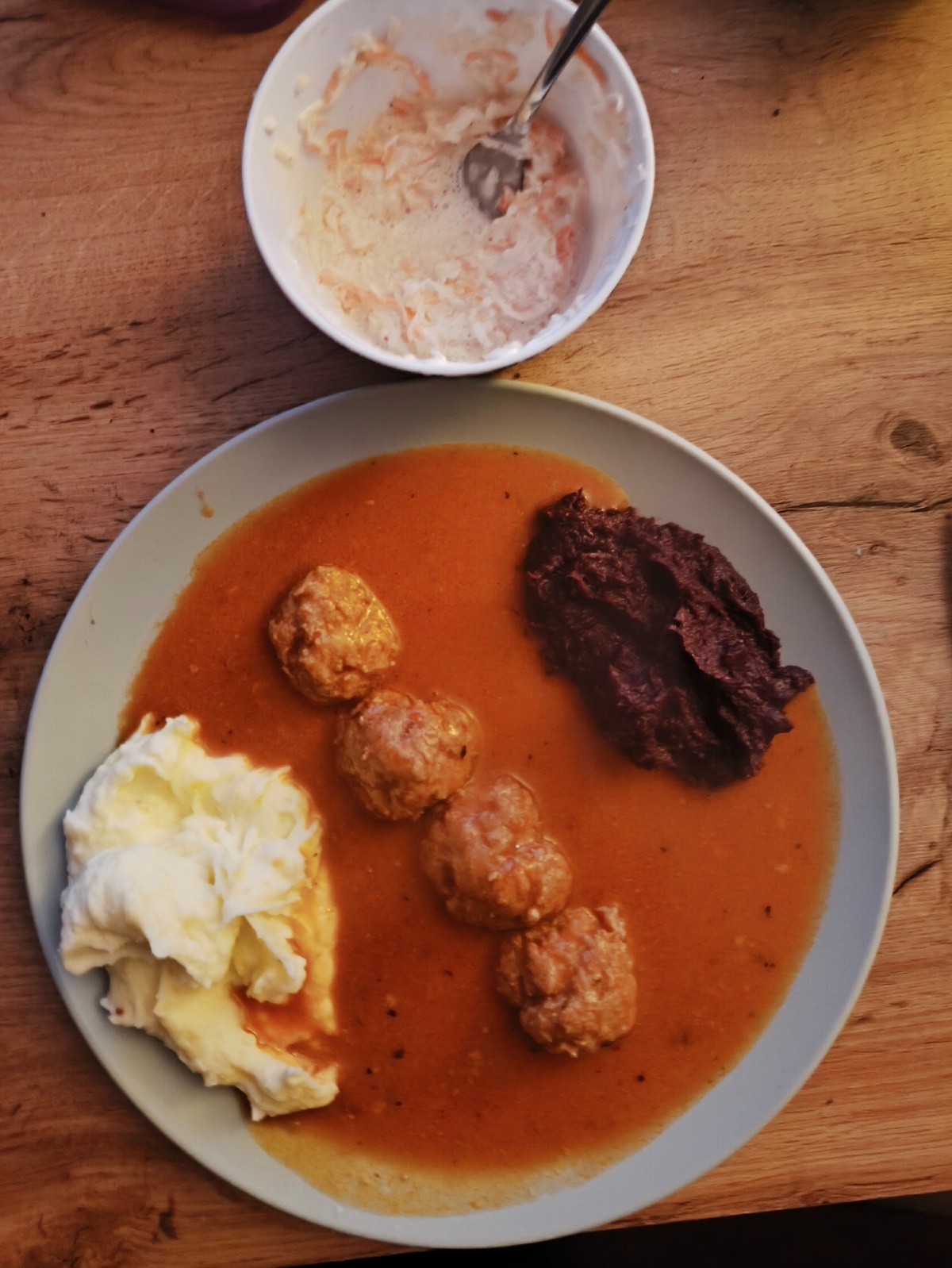 fbe042ce-f99b-4056-80cd-f4abbee1a50e