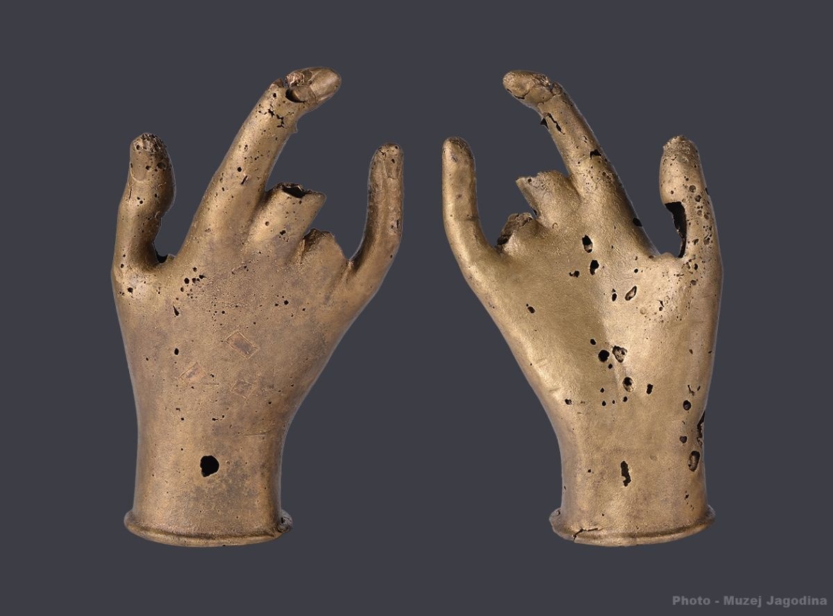 671849e8-ddd6-4c4c-8ff3-18109c856bdc