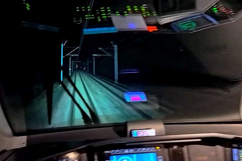 PKP Intercity rozpoczęło testy 250 km/h na CMK - Kolejowy Portal