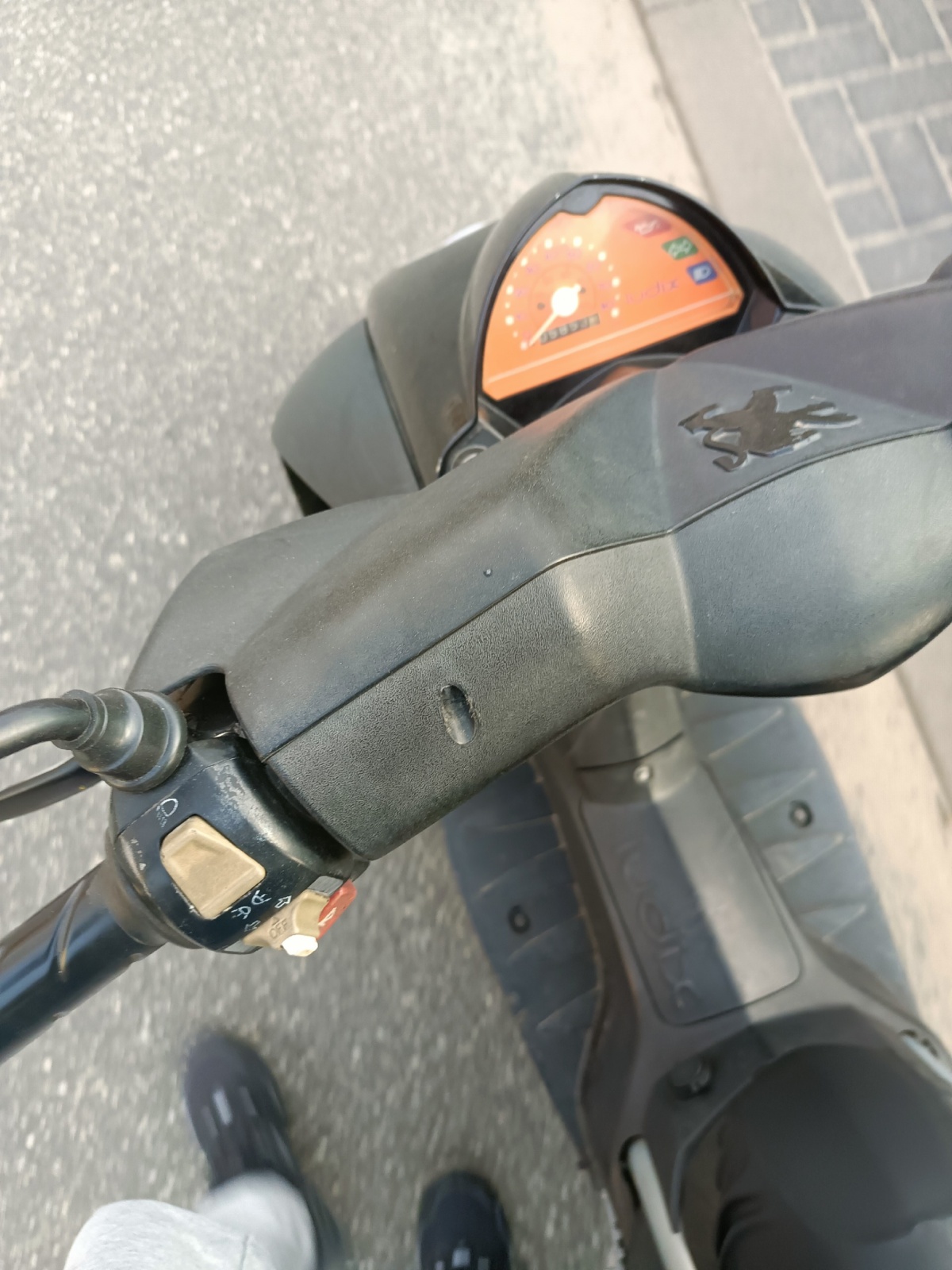 daf51edd-dbb6-4464-bd58-b749a127c535