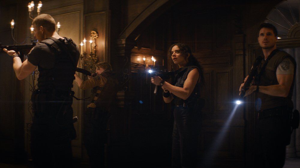 Resident Evil: witajcie w Raccoon City to film pełen easter eggów. Nowy zwiastun to potwierdza