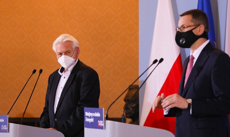 Rada Medyczna opuszcza premiera. Rezygnuje trzynastu z siedemnastu członków