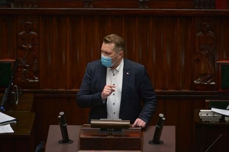 Połowa Polaków ocenia Czarnka źle. 6,1 proc. - bardzo dobrze