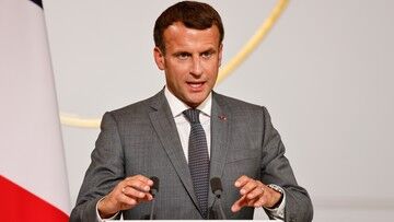 Francja: pięć lat więzienia i 75 tys. euro kary za fałszowanie paszportów sanitarnych