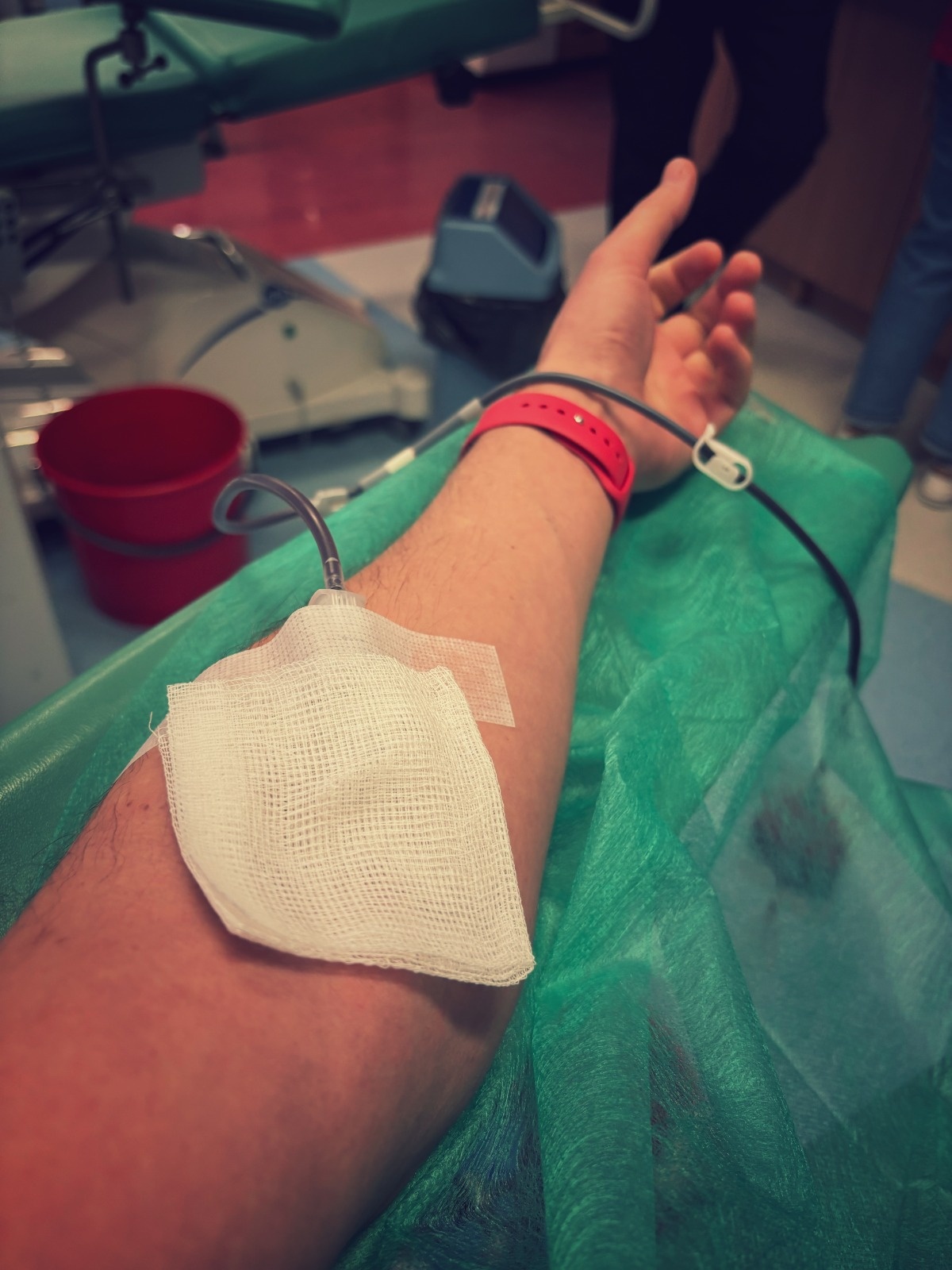 ce25c712-90ba-426b-959e-3ae2db6f08e0