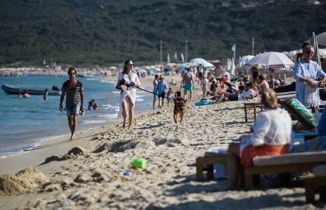 Od początku roku w biurach podróży prawie milion rezerwacji