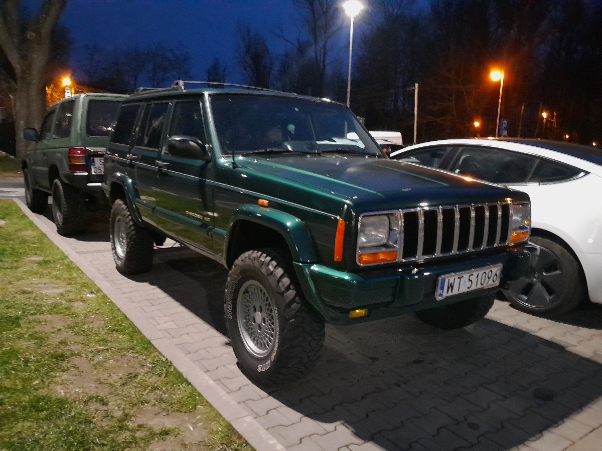 fc893915-b1f2-48cd-b745-7c095c47c8ff