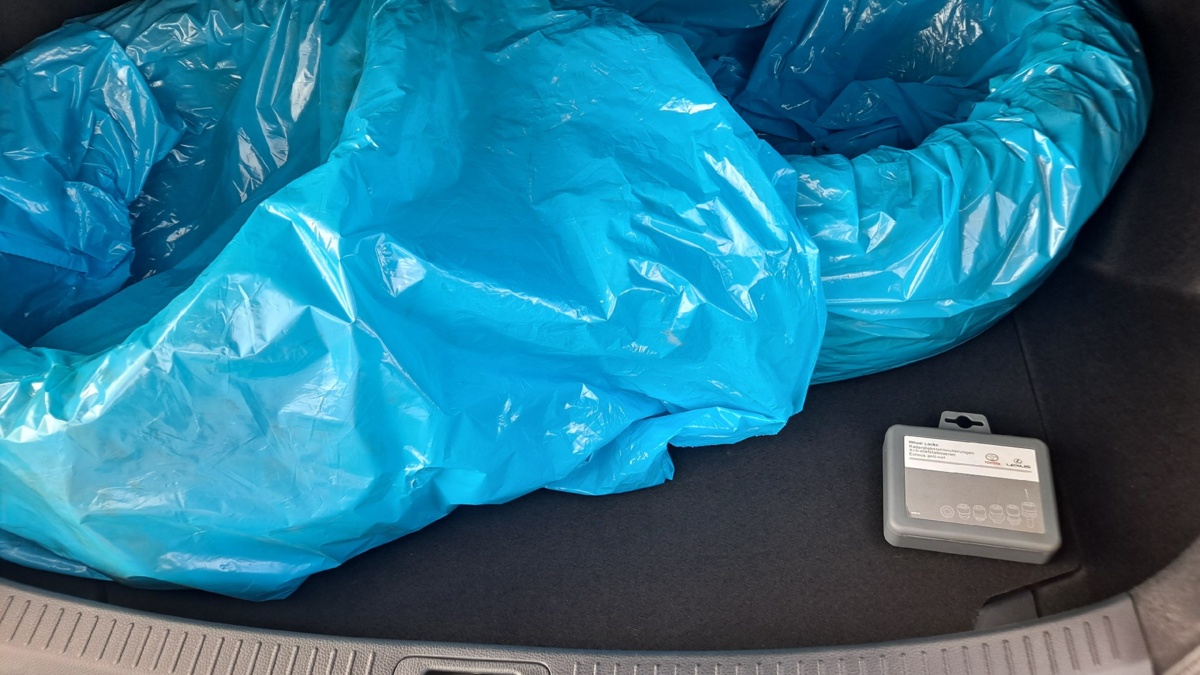 c0fe368d-d9f9-4b06-a65a-bd10e04d0821