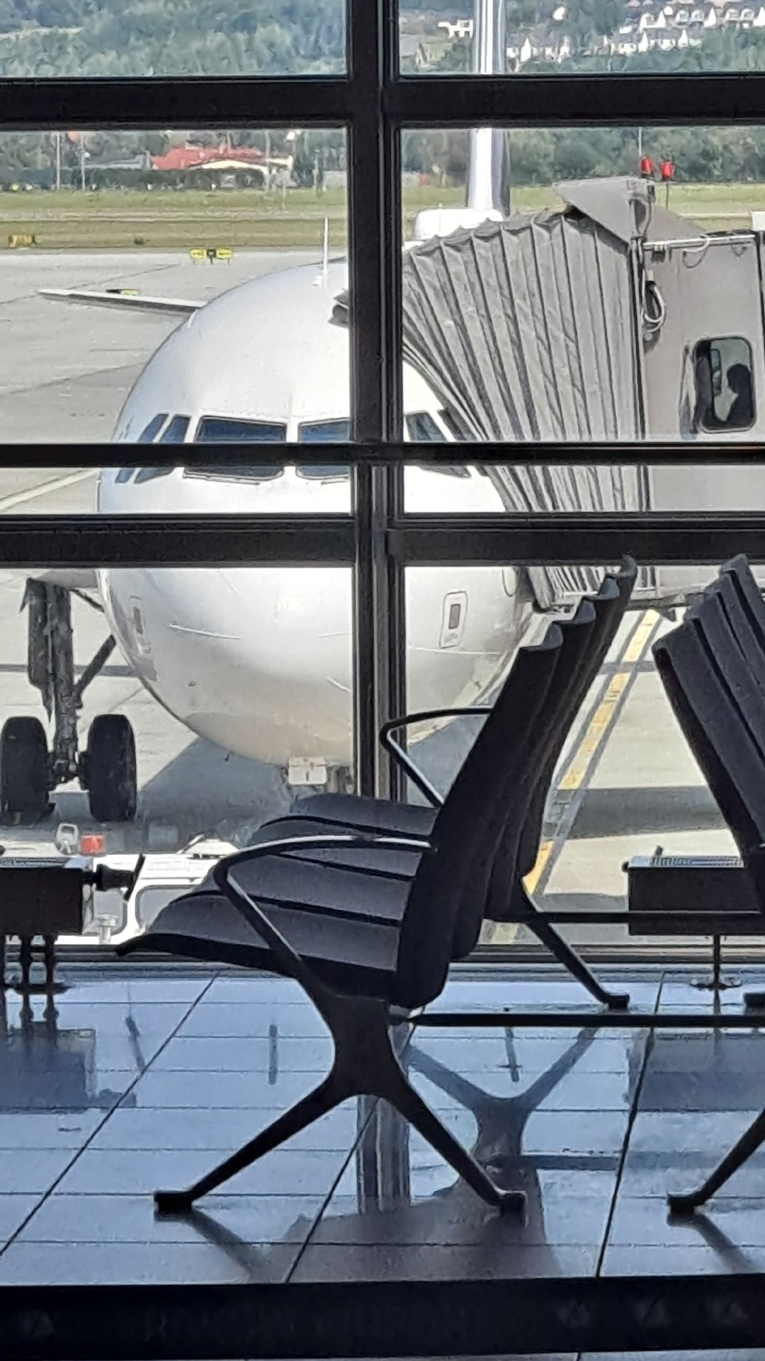 cd892985-3fdc-464b-89c6-c5f90993a264