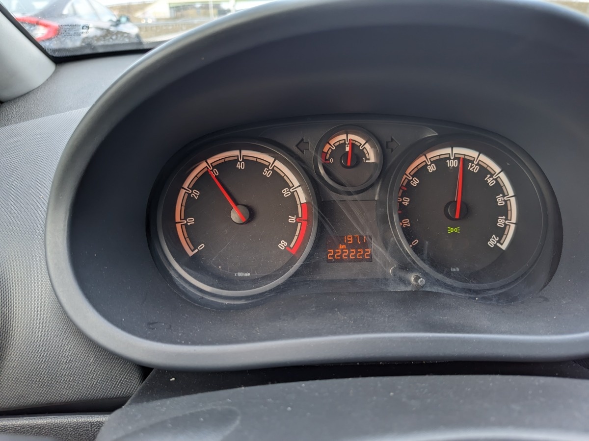 4eaab2c9-1a31-49da-ac99-107e404806d4