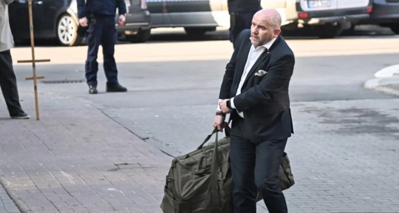 d46d2394-e7ea-4040-a3ab-f77d40936c5c