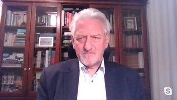 Prof. Andrzej Horban: późną wiosną będzie z górki, wirus nie będzie już dewastował naszego życia