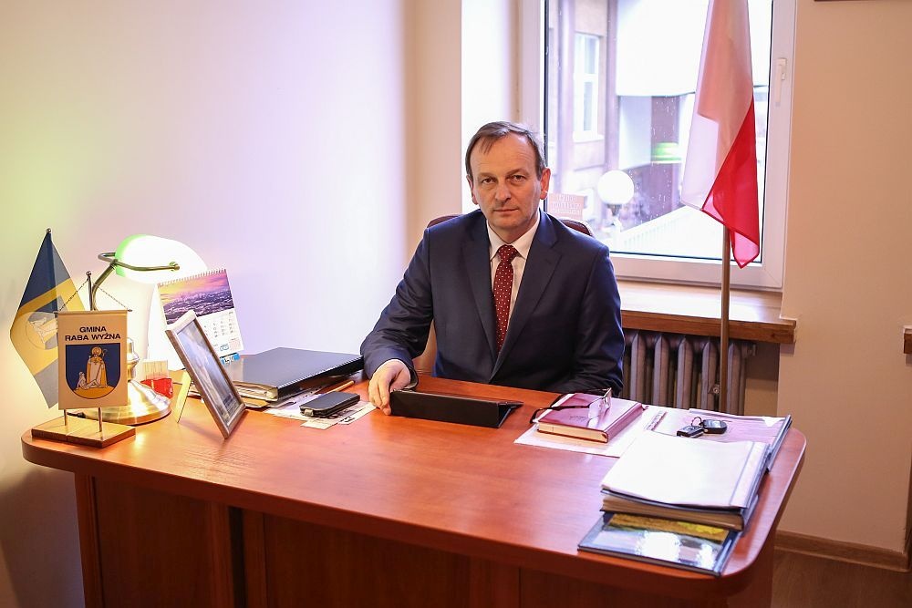 3d7da8e9-36e9-4f0c-8363-a679603fcb90