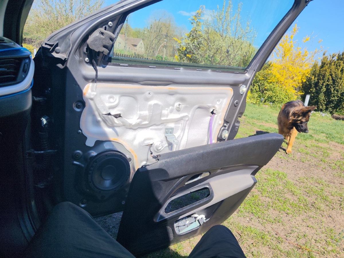 8412a925-c0fe-4281-9097-4615f3510f31