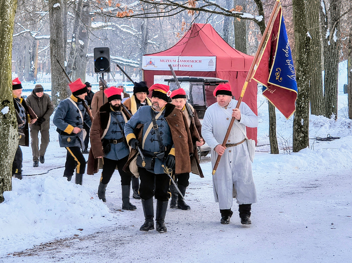 898938ab-73a6-4a76-995a-cc76dcd1d994