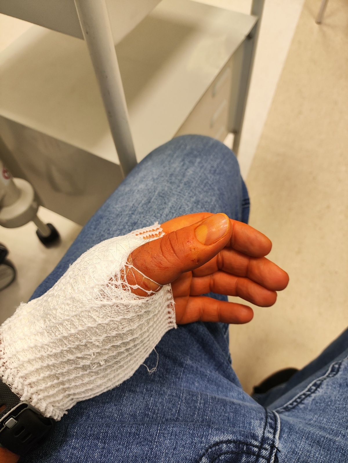 42daf802-cd83-4688-82ef-01ba035fb430