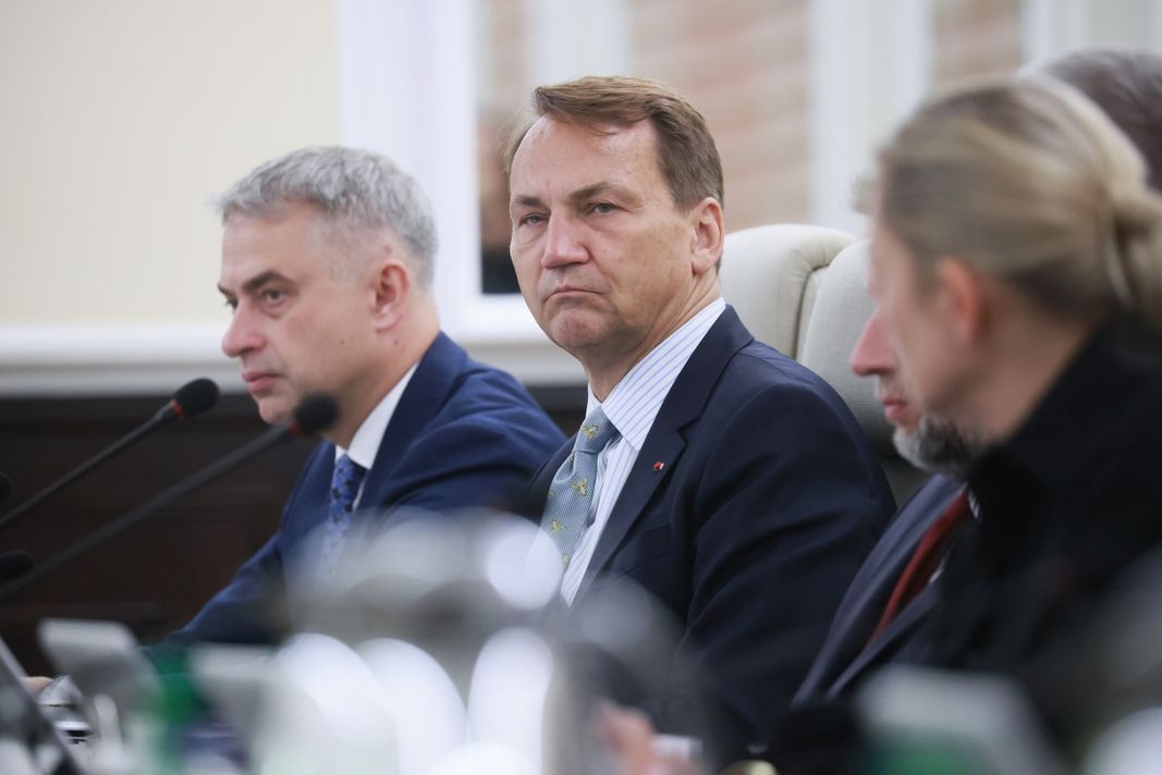 Telefon Sikorskiego zmienił zdanie Trumpa