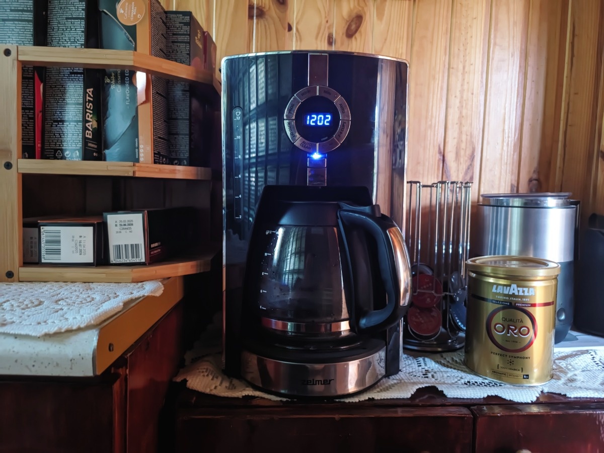 f097cd09-4a8b-41d0-80bd-9af5a8badbf6