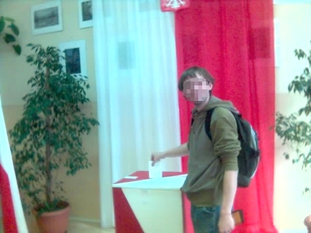 9de221b1-452e-40a5-a21a-66182507264a