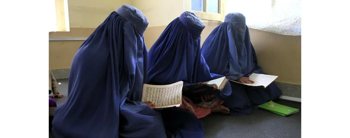 Afganistan. Talibowie usunęli z uczelni książki napisane przez kobiety