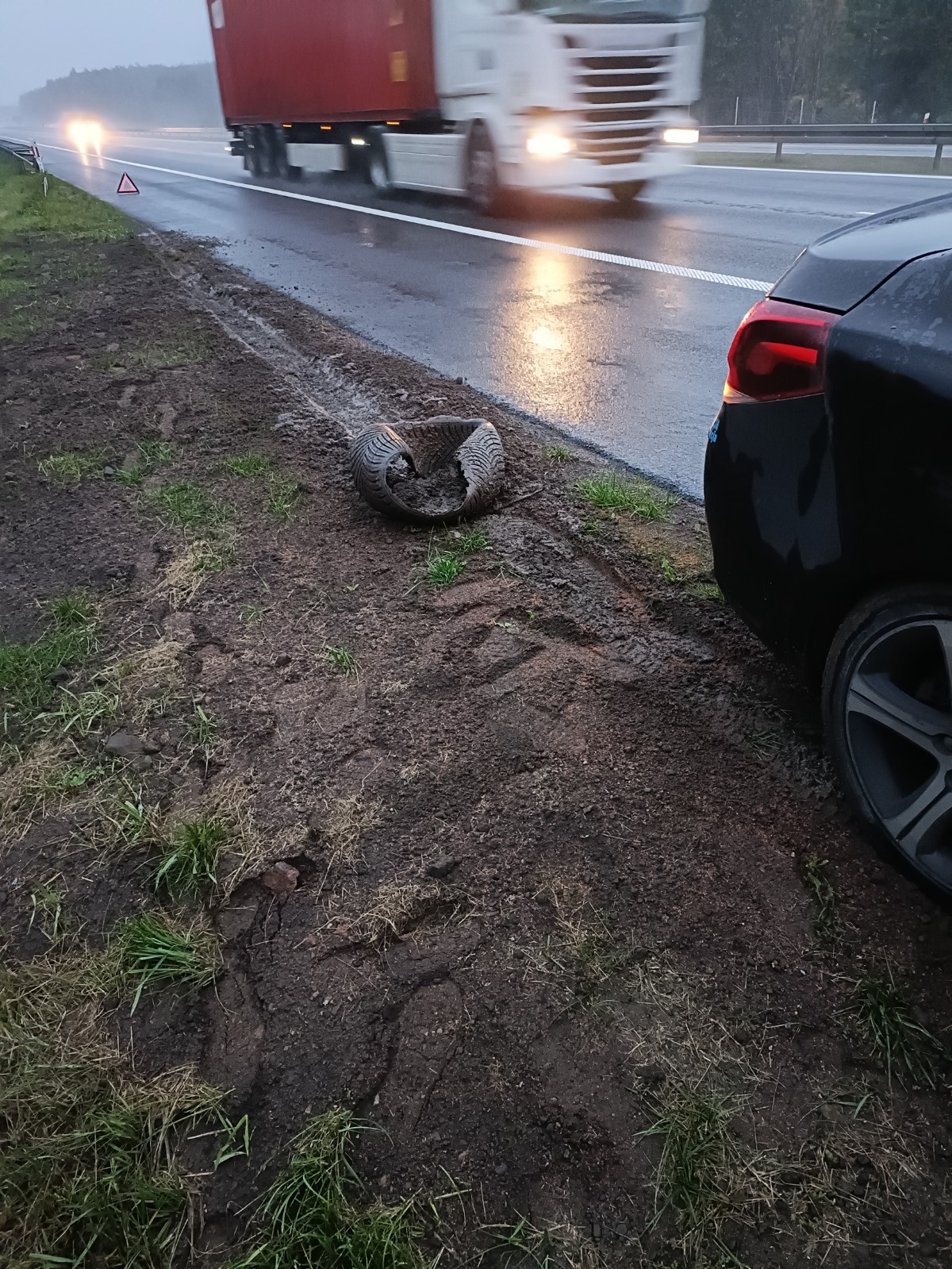 fded4a23-71d7-4aea-8ad1-8a77877f1c61