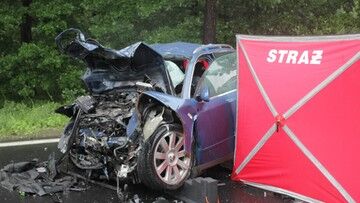 Młode małżeństwo zginęło w wypadku. Przeżył tylko trzylatek