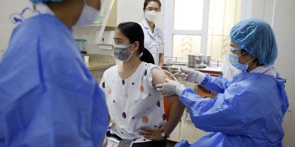 YouTube będzie usuwał materiały wszystkich antyszczepionkowców