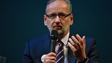 Adam Niedzielski: przy tej liczbie zakażeń nie przewidujemy zmian w restrykcjach