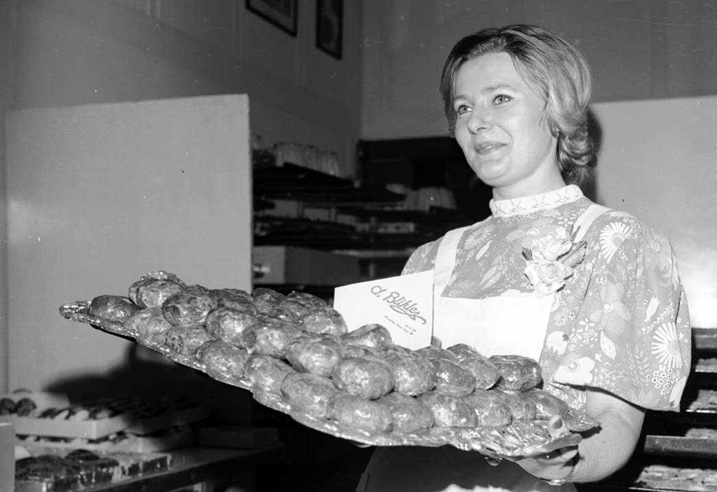 Pączki na starych zdjęciach: słodka historia sprzed lat