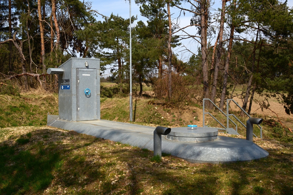 fa7ca813-55f2-4734-94ff-47a97652b844