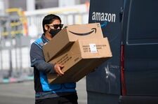ITV: Amazon niszczy setki tysięcy niesprzedanych produktów