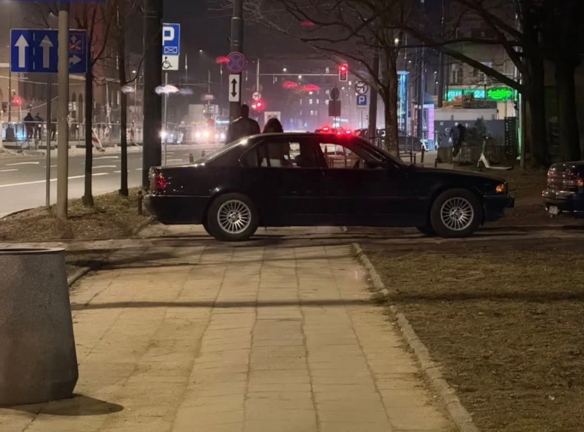 f6ae088f-473a-4764-b0a2-e66ae966cfcd