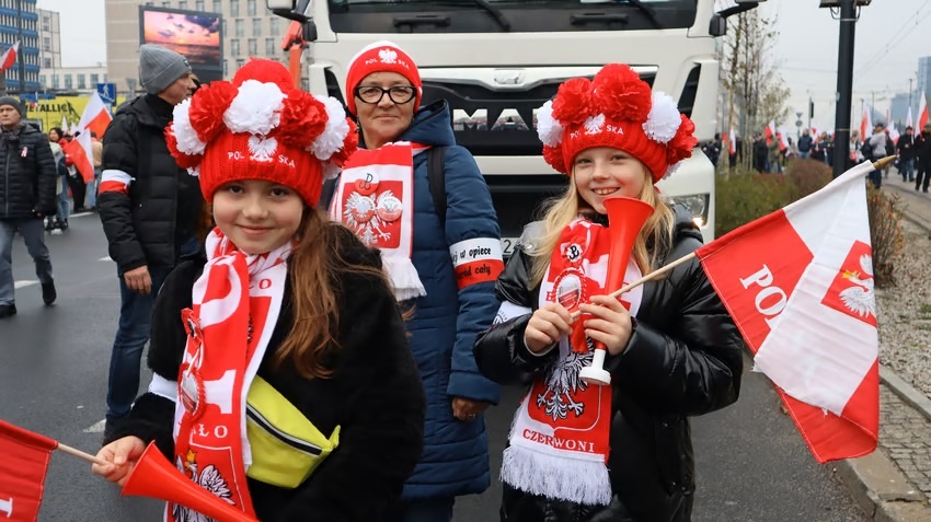 1eb695fa-8779-4ebc-98b6-36dd5081a59d