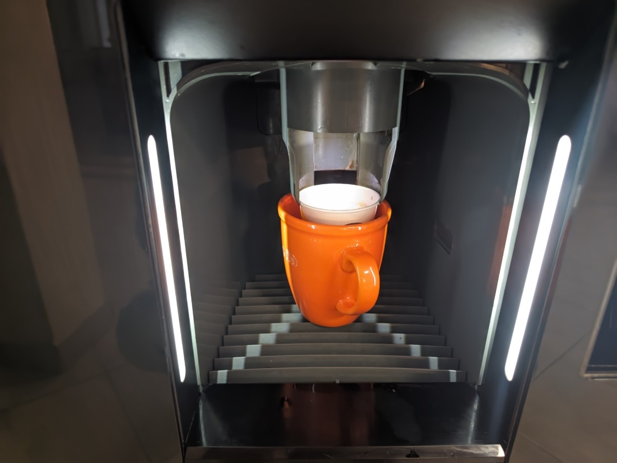 f5a0c686-2bd1-4bbb-8762-cf1d597ff447