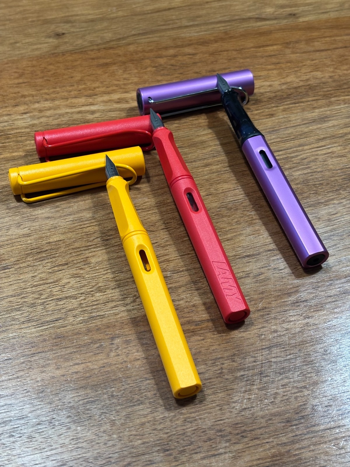 d1f3e498-ff26-4c21-8ee7-7cbc9b9c548d