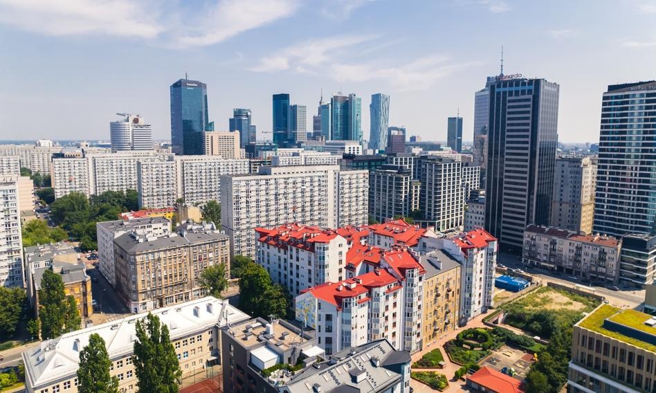 Najlepsze miasta do życia. Warszawa wysoko w rankingu. „Stolica Polski włącza dopalacze”