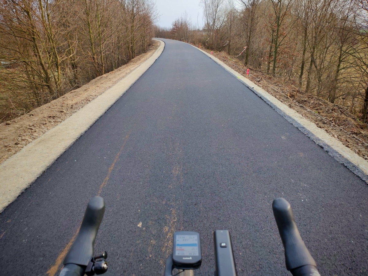 40803835-b609-4a3a-bc99-79c9e3d017da