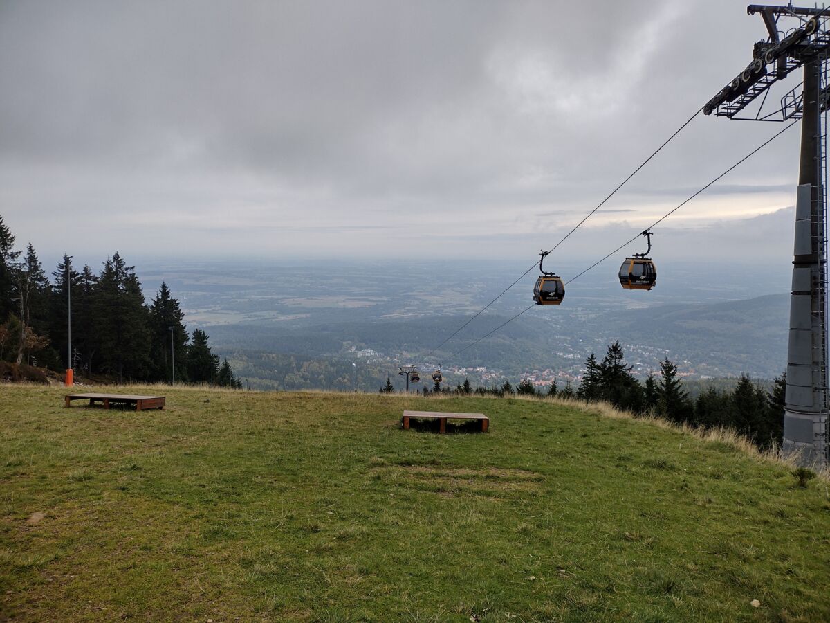 b14f5a57-3bef-408c-ad7c-21f75fb413d1